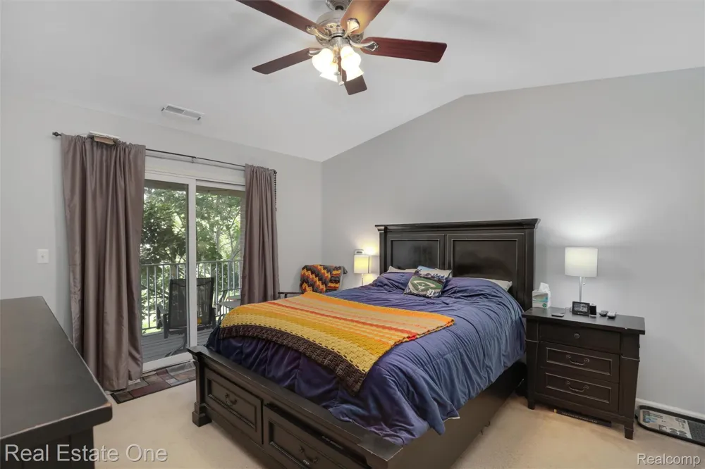 25209 Chesapeake Circle Commerce Charter Township, MI 48390