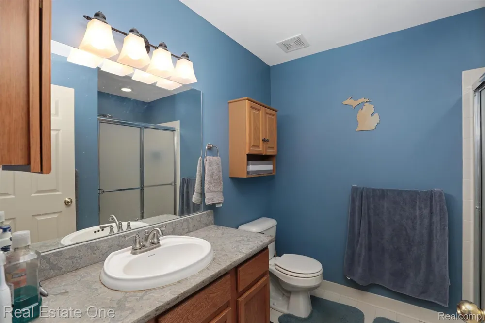 25209 Chesapeake Circle Commerce Charter Township, MI 48390