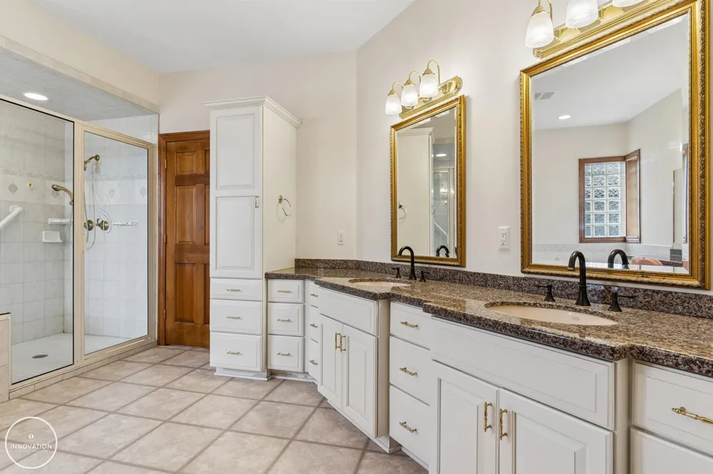 9305 River Road Clay Township, MI 48001