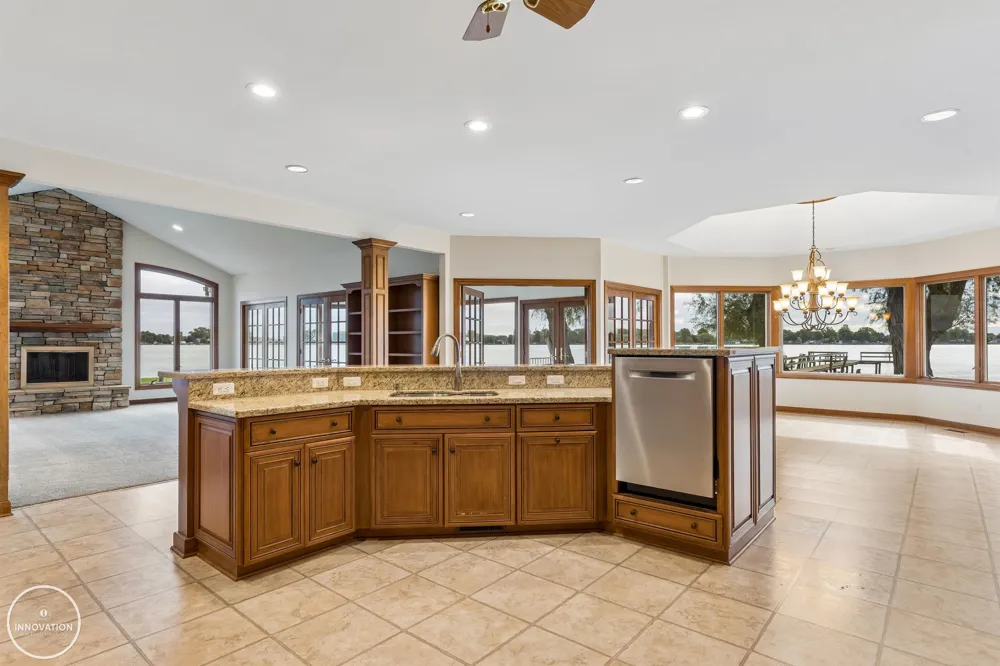 9305 River Road Clay Township, MI 48001