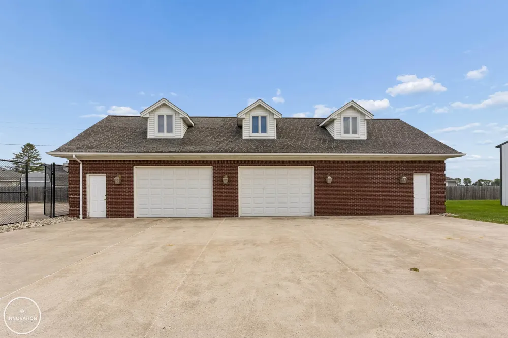 9305 River Road Clay Township, MI 48001