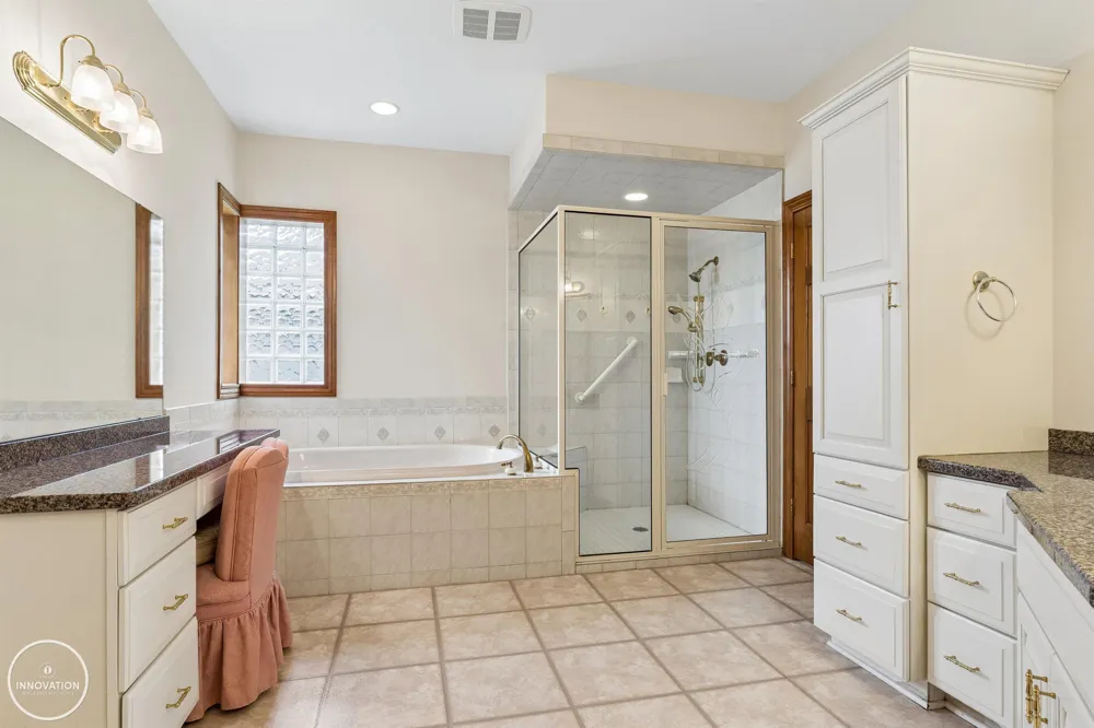 9305 River Road Clay Township, MI 48001