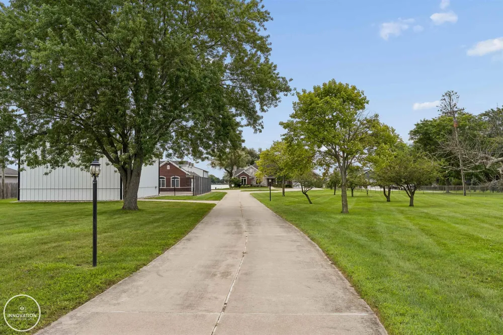 9305 River Road Clay Township, MI 48001