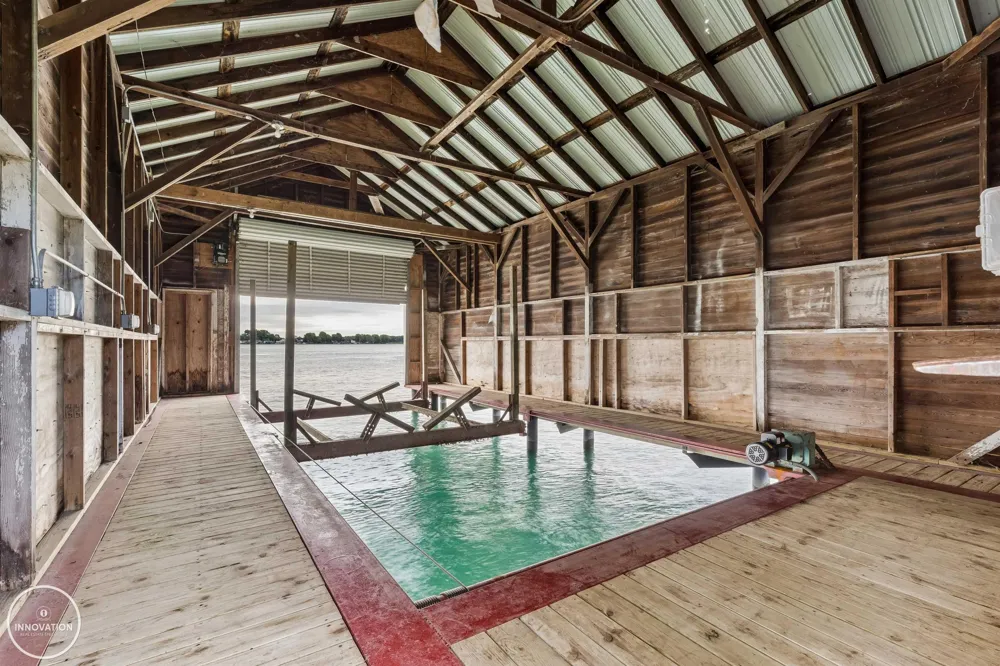 9305 River Road Clay Township, MI 48001