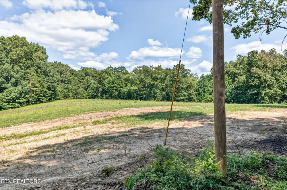 15 Smith Mountain Rd Rockwood, TN 37854