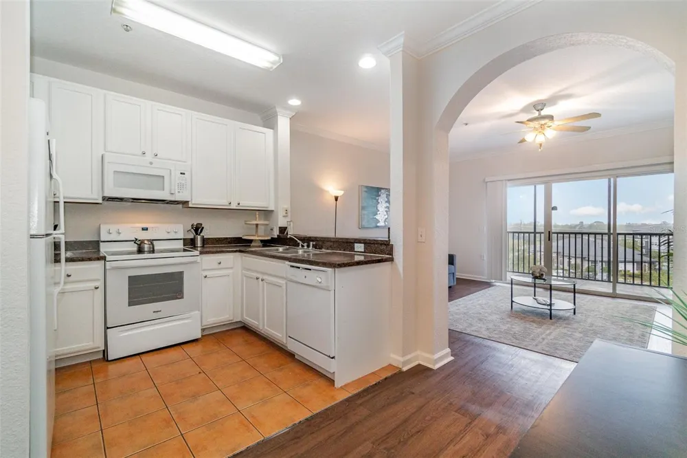 14200 AVALON ROAD #406 Winter Garden, FL 34787
