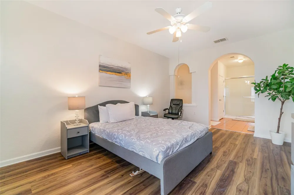 14200 AVALON ROAD #406 Winter Garden, FL 34787