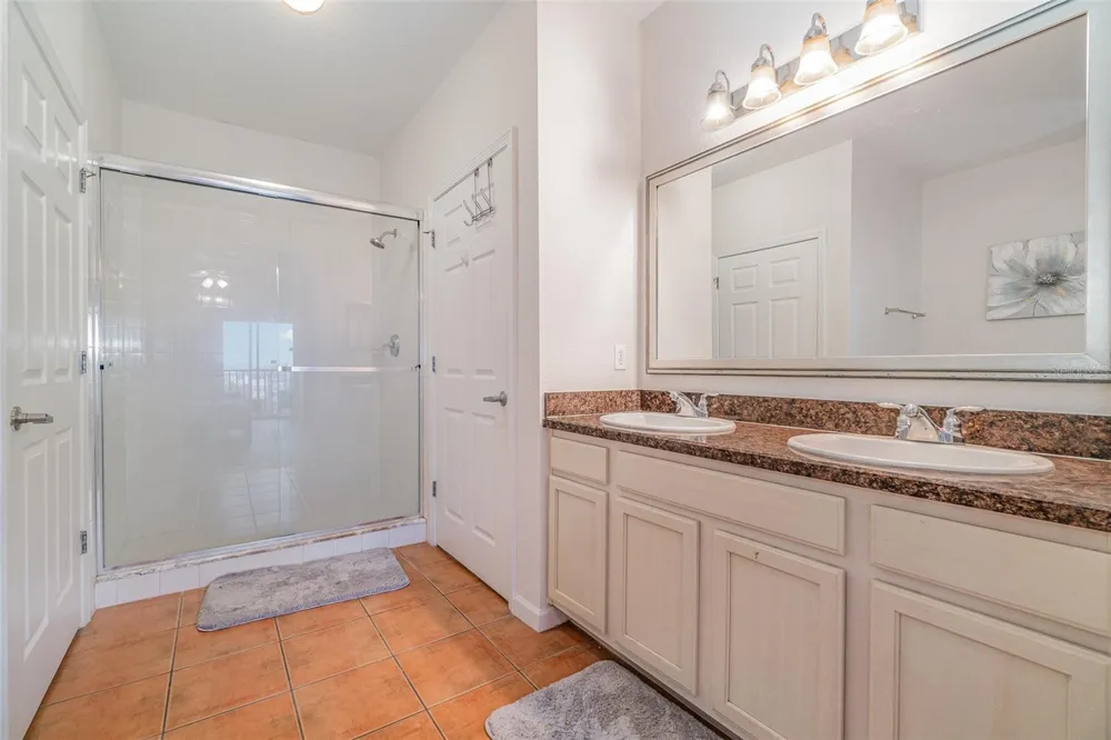 14200 AVALON ROAD #406 Winter Garden, FL 34787