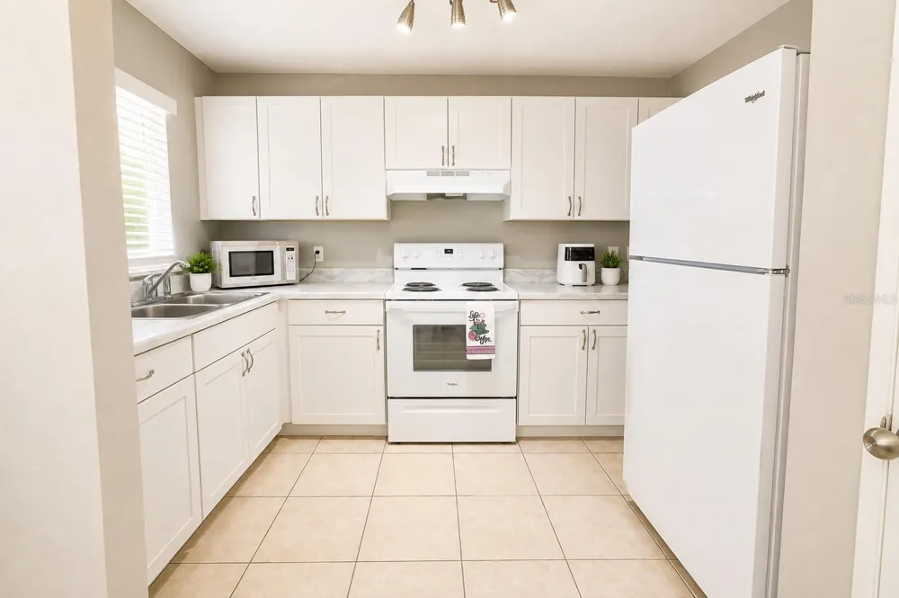 1807 MICHIGAN AVENUE #B Kissimmee, FL 34744