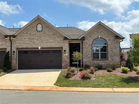 1041 Bonanza Lane