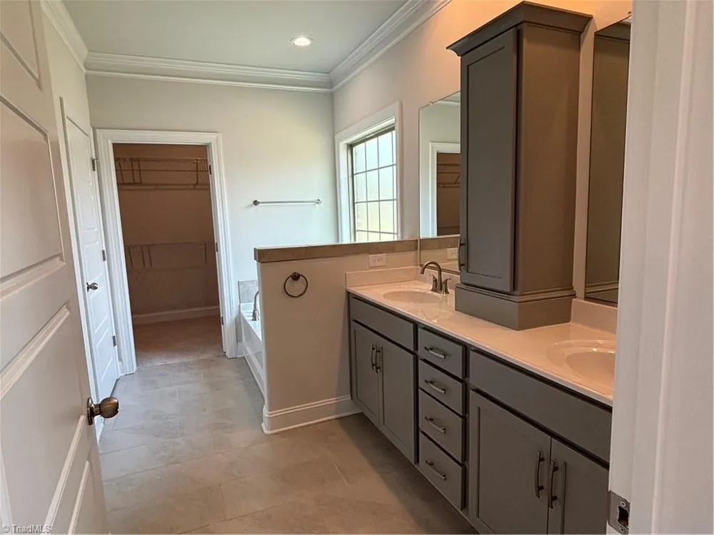 1041 Bonanza Lane Mebane, NC 27302
