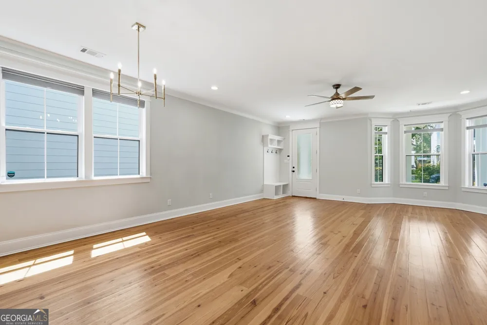 766 E Park AVE Savannah, GA 31401