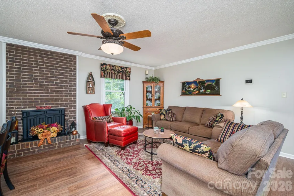 3448 Anderson Mountain Road Maiden, NC 28650