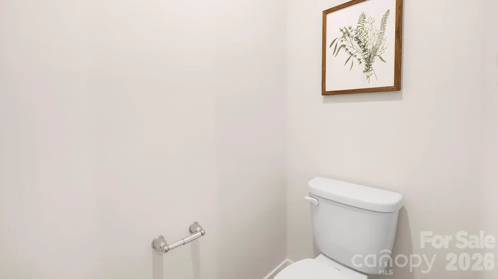 226 Lauren Lane Hendersonville, NC 28792