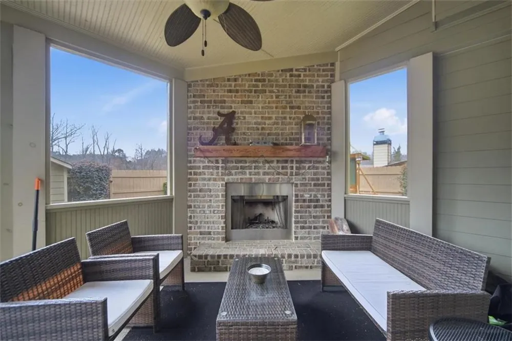 5050 Glencliff Drive Buford, GA 30518