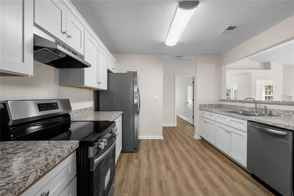 55 Lakeside Point Covington, GA 30016