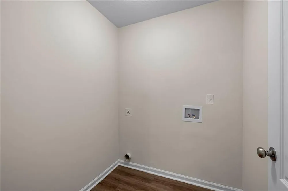 55 Lakeside Point Covington, GA 30016