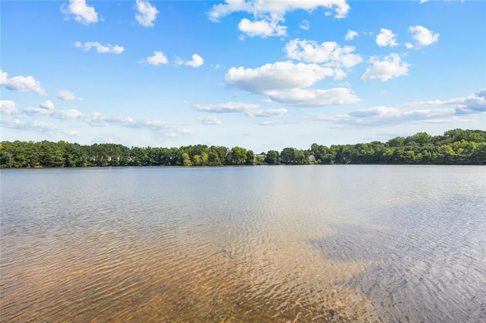 55 Lakeside Point Covington, GA 30016