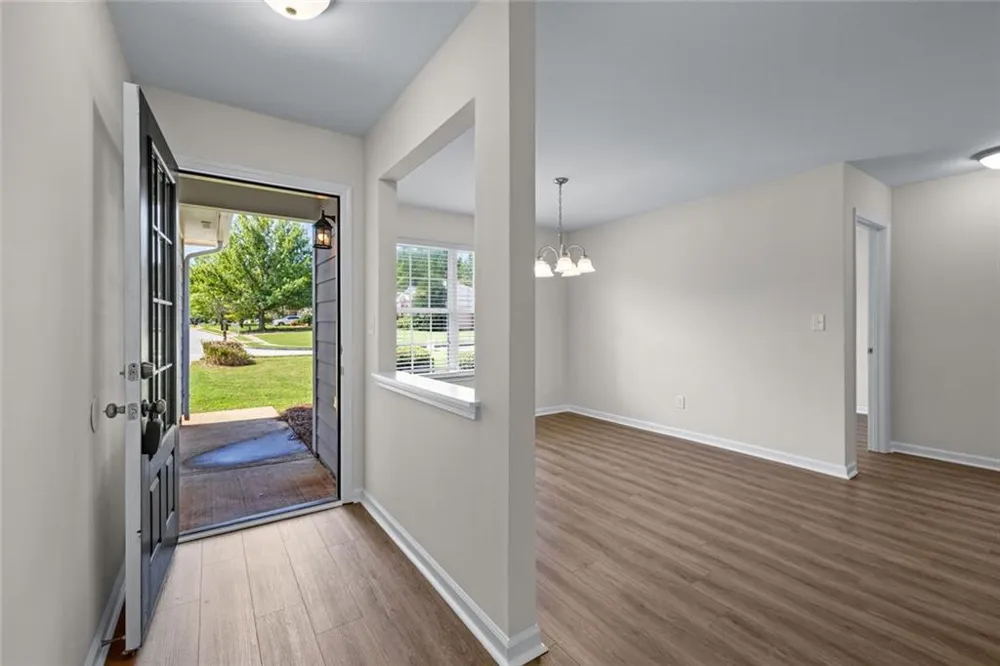 55 Lakeside Point Covington, GA 30016