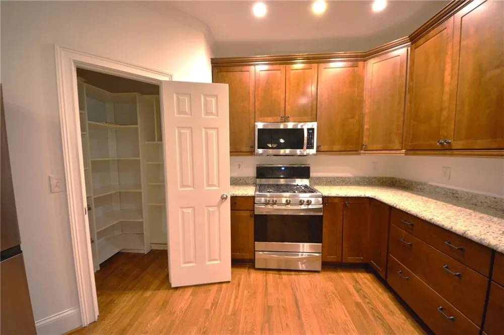 135 Brightmore Way Alpharetta, GA 30005