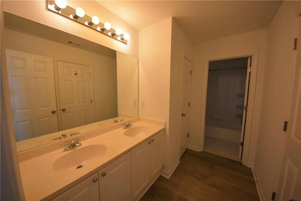 135 Brightmore Way Alpharetta, GA 30005