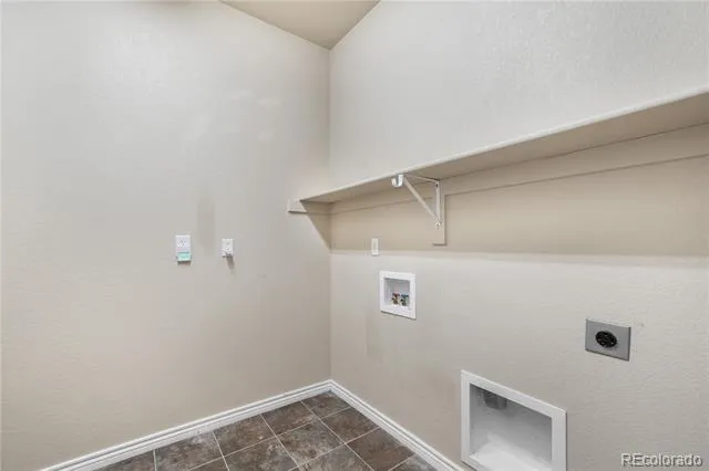 3329 Gladstone Creek Point Colorado Springs, CO 80908