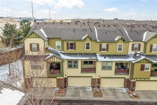 3329 Gladstone Creek Point Colorado Springs, CO 80908