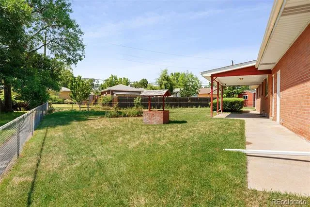 7080 W 43rd Place Wheat Ridge, CO 80033