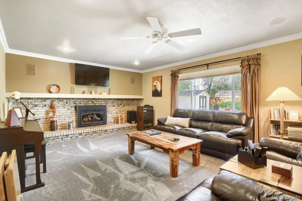 5421 W Geddes Place Littleton, CO 80128