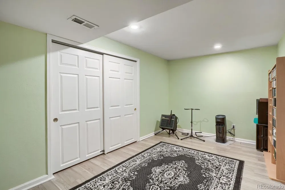 5421 W Geddes Place Littleton, CO 80128