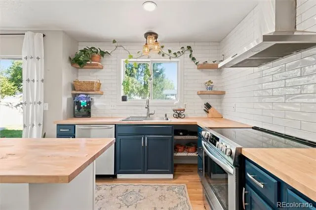 13221 Bryant Circle Broomfield, CO 80020