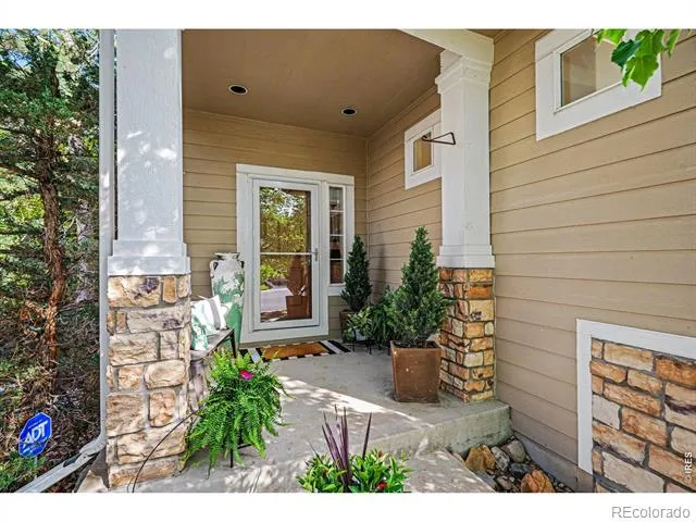 9690 S Dover Way Littleton, CO 80127