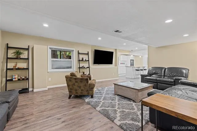 5764 S Depew Circle Littleton, CO 80123
