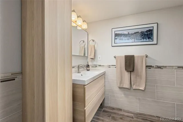 5764 S Depew Circle Littleton, CO 80123