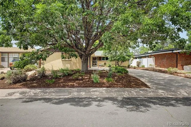 1511 S Cherry Street Denver, CO 80222