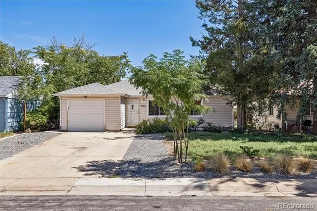 1064 Galena Street Aurora, CO 80010