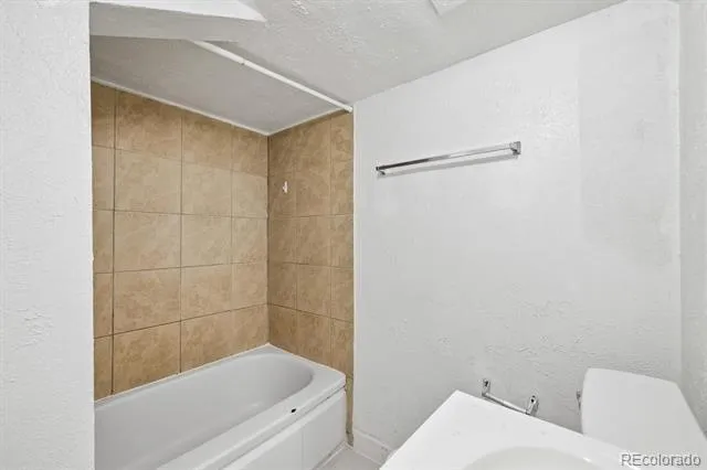 1064 Galena Street Aurora, CO 80010