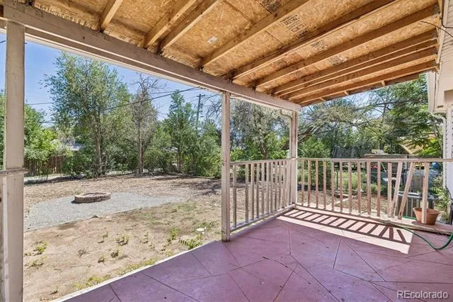 1064 Galena Street Aurora, CO 80010