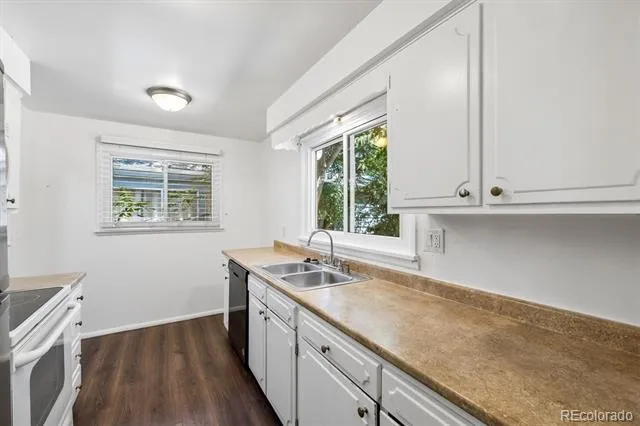 1064 Galena Street Aurora, CO 80010