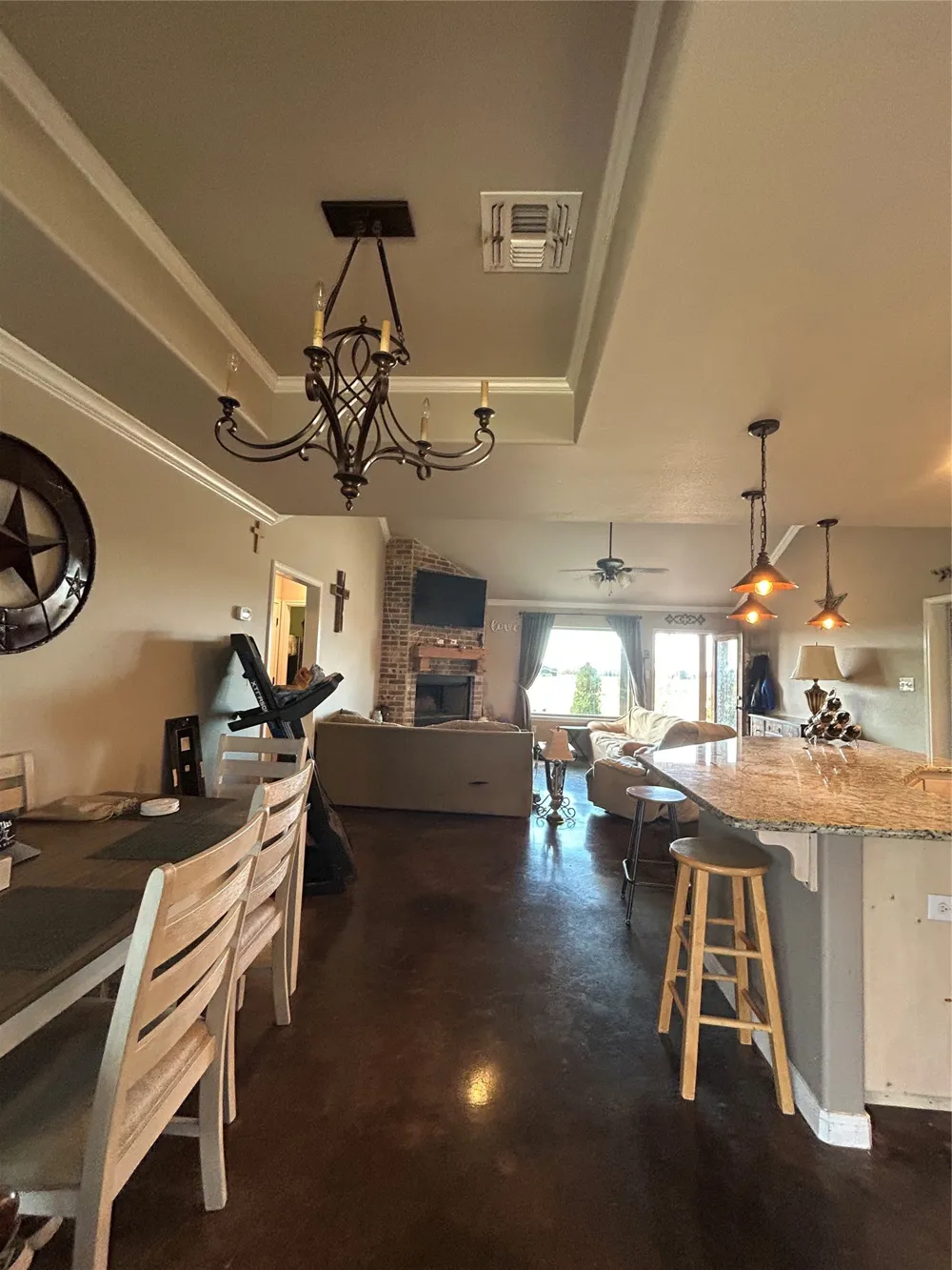 443 Downsville Road Robinson, TX 76706