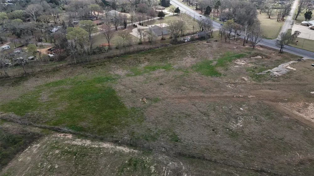 2228 Crockett 3R-1B Road Palestine, TX 75801