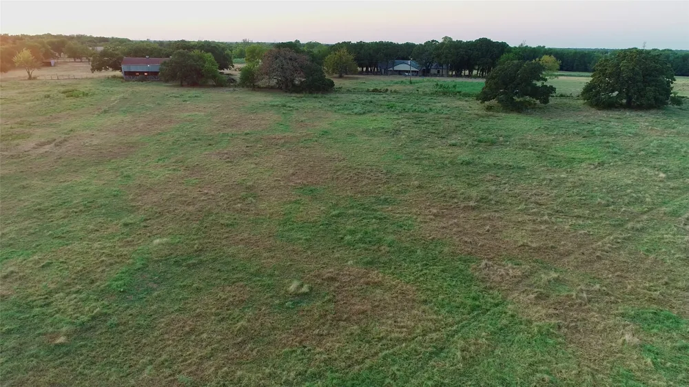 9097 County Road 2472 Royse City, TX 75189