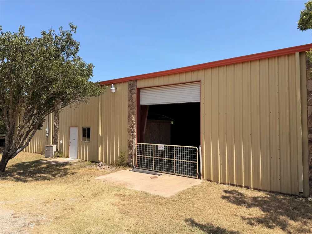 9097 County Road 2472 Royse City, TX 75189