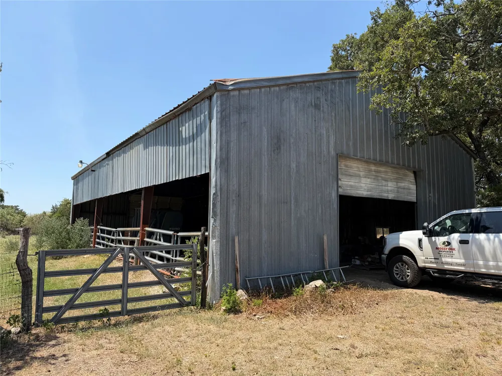 9097 County Road 2472 Royse City, TX 75189