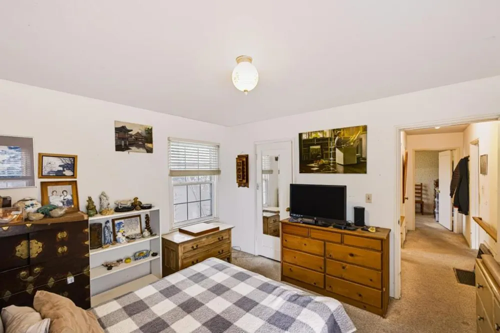 1123 Seaview Avenue Pacific Grove, CA 93950