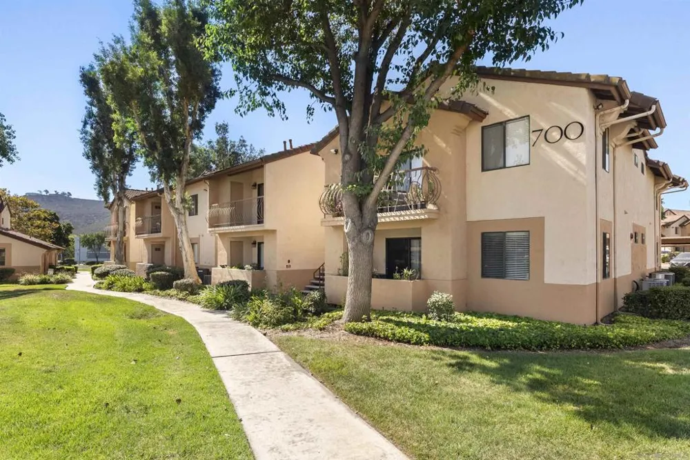 12191 Cuyamaca College Dr E #711 El Cajon, CA 92019