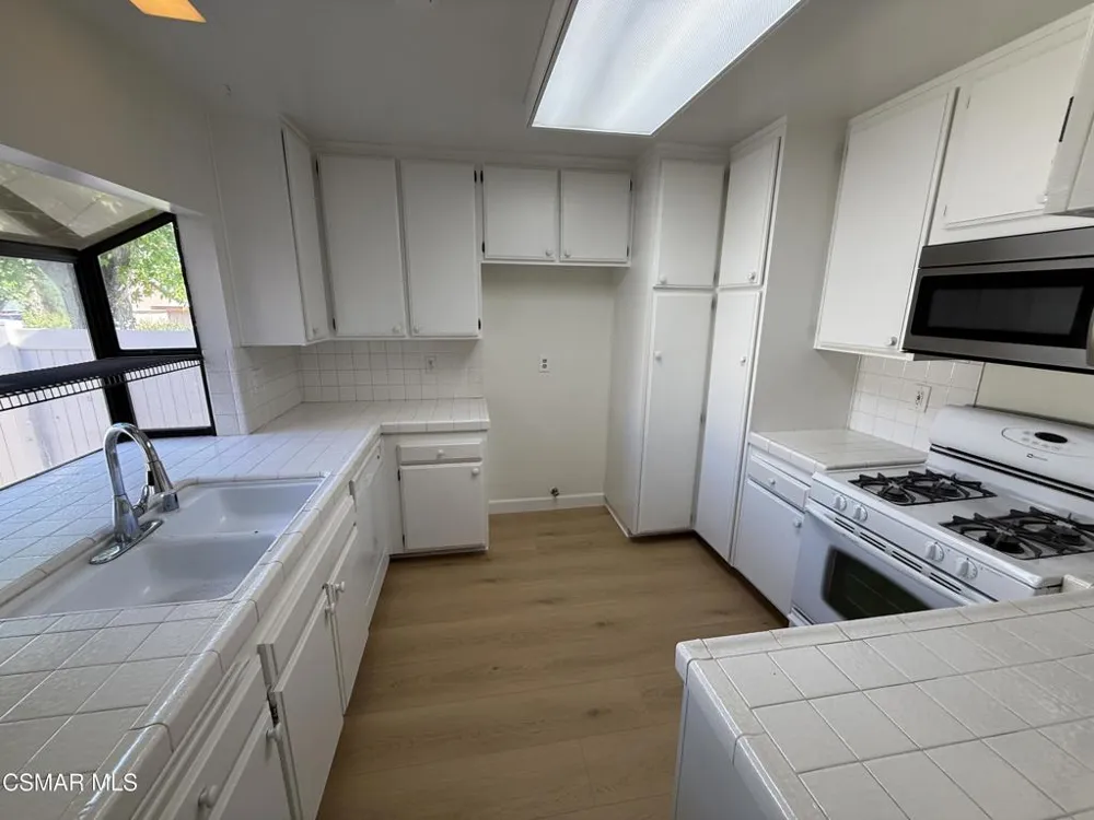 1107 Catlin Street #B Simi Valley, CA 93065