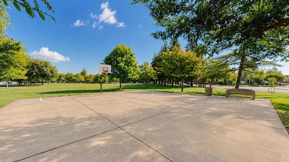532 W Springer Drive Turlock, CA 95382