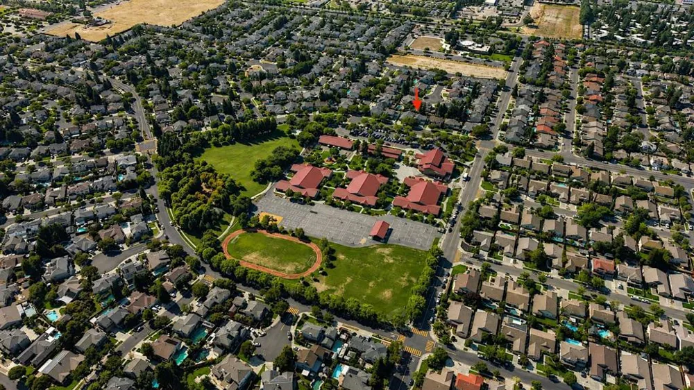 532 W Springer Drive Turlock, CA 95382