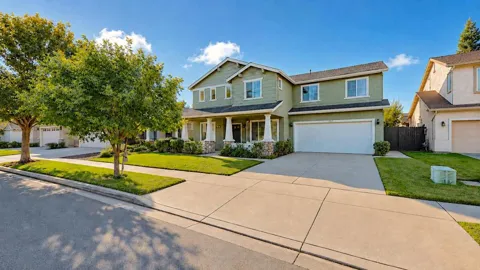 532 W Springer Drive